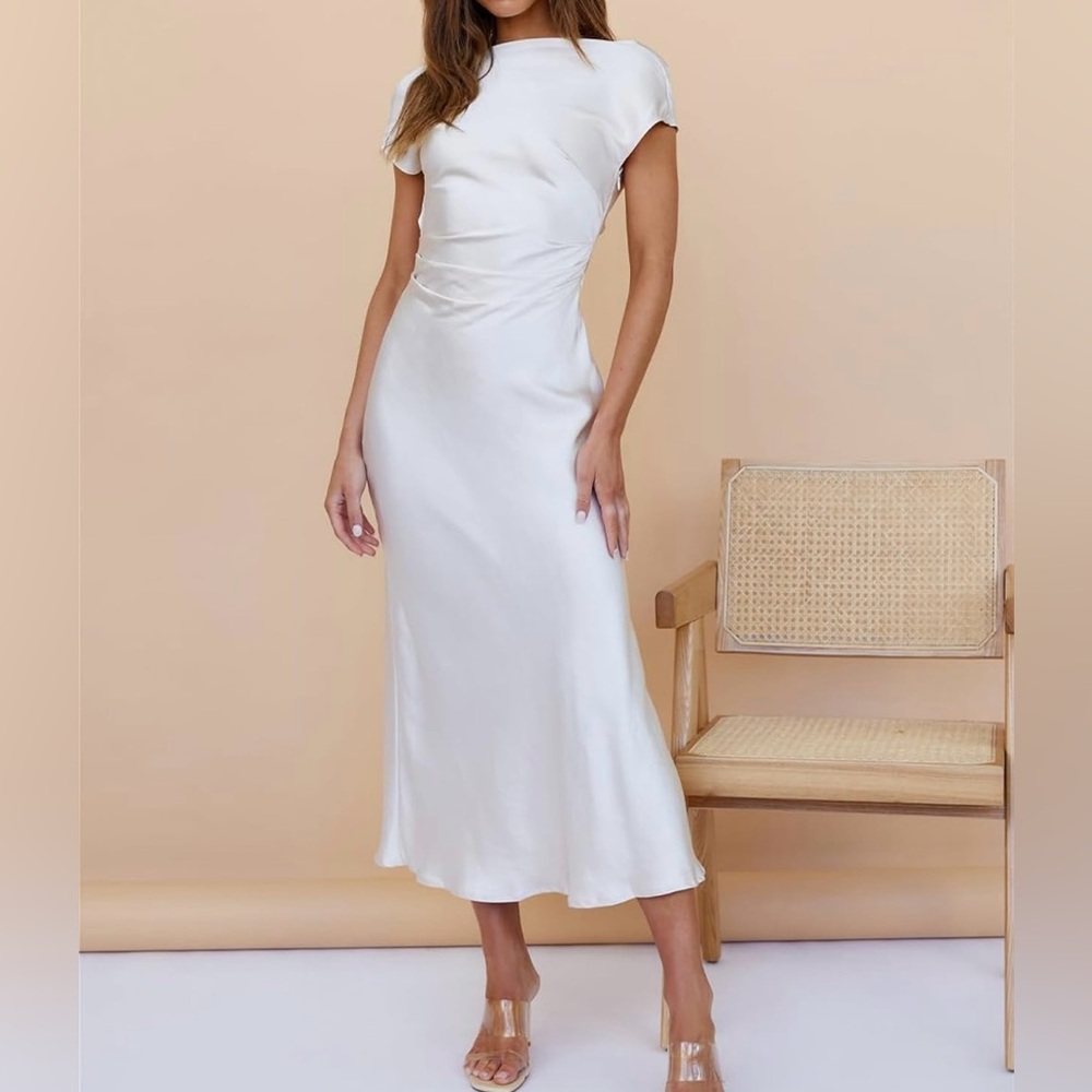 Hello Molly Cream Midi Dress